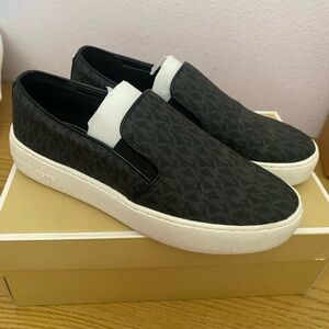 Michael Kors Slip on